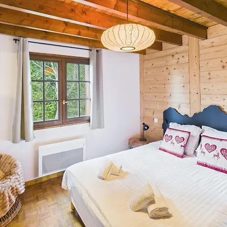 別荘 Le De Saute Vue Imprenable A ビュッサン